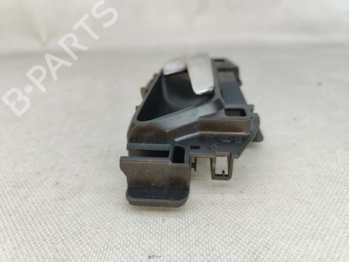 Front right interior door handle PEUGEOT 308 II (LB_, LP_, LW_, LH_, L3_) 1.6 HDi 100 | BP32236524I14