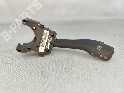 steering-column-stalk-audi-a6-c5-avant-4b5-4b6-1997-1998-1999-2000-2001-2002-2003-2004-2005-2006-32236557 main image