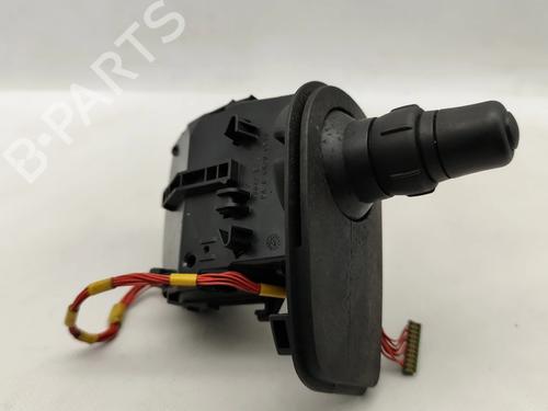 Headlight switch RENAULT CLIO III (BR0/1, CR0/1) 1.5 dCi (BR17, CR17) | BP32251564I24 