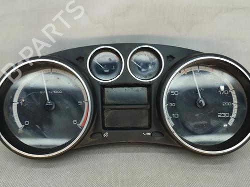 Used Instrument cluster Instrument cluster PEUGEOT 308 SW I (4E_, 4H_) 1.6 HDi (109 hp) 32238072 32238072