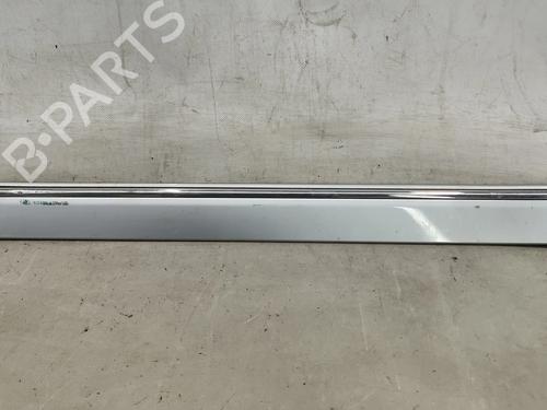 door-moulding-trim-mercedes-benz-c-class-w203-2000-2001-2002-2003-2004-2005-2006-2007-32282642 main image