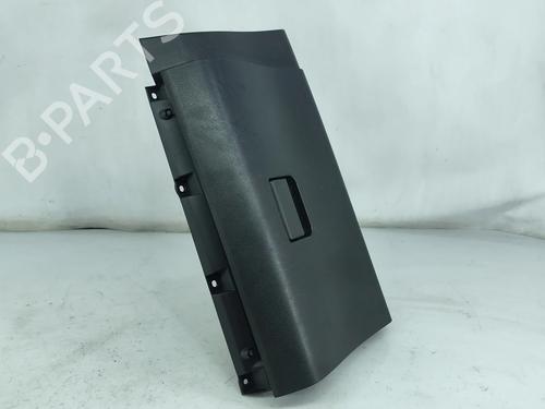 Used Glove box NISSAN LEAF (ZE0) Electric (109 hp) 32262628