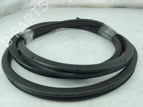 Gummiliste NISSAN LEAF (ZE0) Electric (109 hp) 32262638