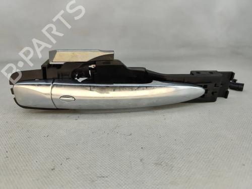 front-right-exterior-door-handle-nissan-leaf-ze0-2010-2011-2012-2013-2014-2015-2016-2017-32262545 main image