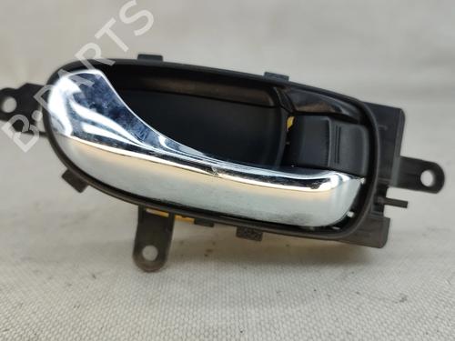 rear-right-interior-door-handle-nissan-leaf-ze0-2010-2011-2012-2013-2014-2015-2016-2017-32262551 main image