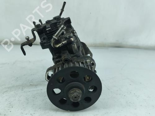 Used Injection pump Injection pump VW TRANSPORTER T4 Bus (70B, 70C, 7DB, 7DK, 70J, 70K, 7DC, 7DJ) 2.4 D (75 hp) 32338682 32338682