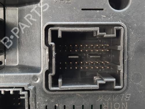 Fuse box CITROËN C5 III Break (RW_) 1.6 HDi 110 (RW9HZC) | BP30838430E1  - Image 5