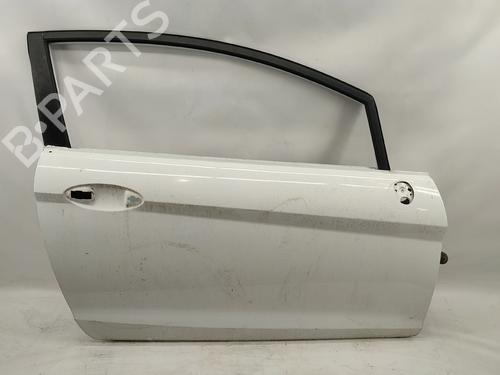 right-front-door-ford-fiesta-vi-van-125-nua-2008-2009-2010-2011-2012-2013-2014-2015-2016-2017-16978883 main image
