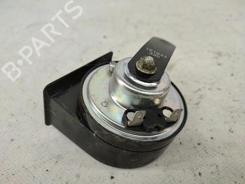 Horn TOYOTA HIACE IV Van (__H1_, __H2_) 2.4 D (LXH12, LXH22) | BP32023883E13