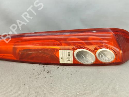 Used Right taillight FORD FIESTA V (JH_, JD_) 1.6 TDCi (90 hp) 6187509