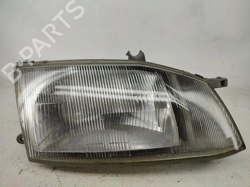 Used Right headlight Right headlight TOYOTA HIACE IV Van (__H1_, __H2_) 2.4 D (LXH12, LXH22) (75 hp) 32023868 32023868