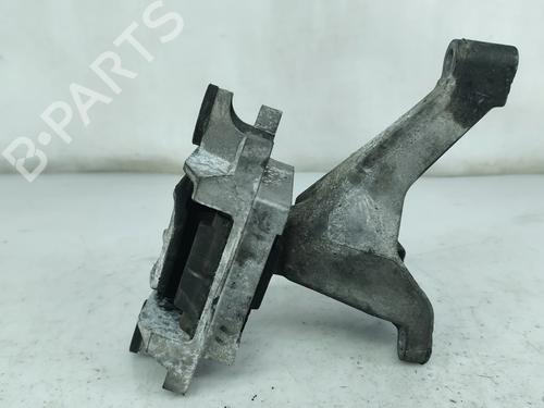 Used Gearbox mount FORD MONDEO III Turnier (BWY) 2.0 16V TDDi / TDCi (115 hp) 32385917