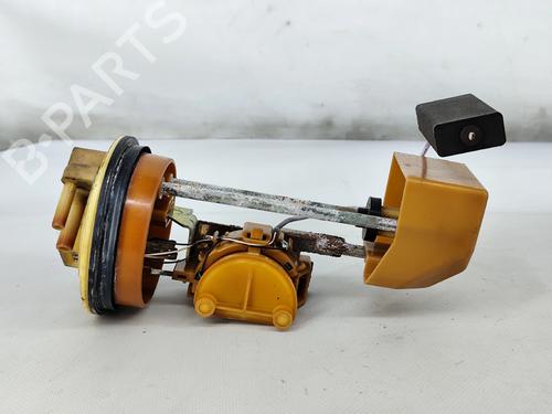 Used Fuel pump PEUGEOT 106 I (1A, 1C) 1.0 (45 hp) 32394799