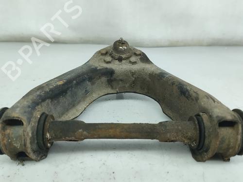 Used Right front suspension arm NISSAN PICK UP (D21) 2.5 D 4WD (83 hp) 32375343
