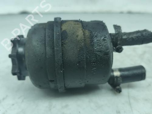 Used Power steering reservoir Power steering reservoir LAND ROVER DISCOVERY I (LJ) 2.5 TDI 4x4 (113 hp) 32092612 32092612