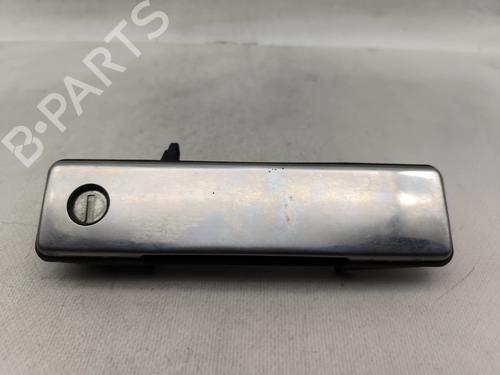 Used Front right exterior door handle Front right exterior door handle 30389176 30389176
