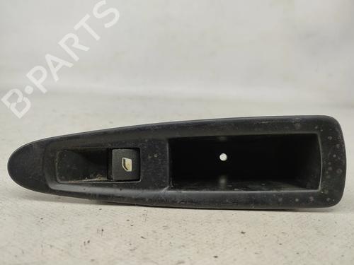 Used Right rear window switch Right rear window switch 31667782 31667782