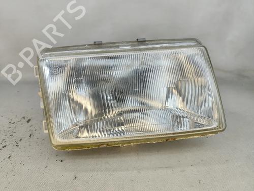 Used Right headlight Right headlight RENAULT TRAFIC Van (T_, P_, V_) 2.5 D (75 hp) 32412594 32412594