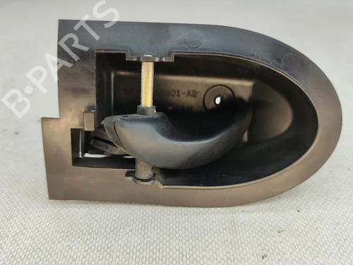 Used Front left interior door handle FORD FIESTA Box Body/MPV (J5_, J3_) 1.8 D (60 hp) 32412597