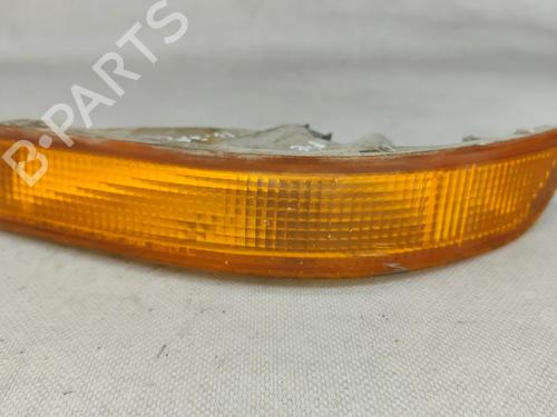 Used Left front indicator TOYOTA COROLLA (_E10_) 1.3 XLI 16V (EE101) (88 hp) 32412699