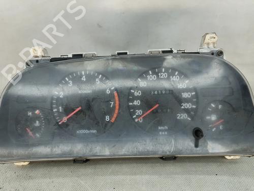 Kombinert Instrument TOYOTA COROLLA (_E10_) 1.3 XLI 16V (EE101) (88 hp) 32412702