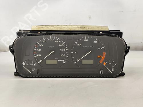 Kombiinstrument VW POLO III CLASSIC (6V2) 60 1.4 (60 hp) 32441988