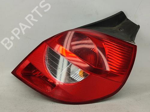 right-taillight-renault-clio-iii-br01-cr01-2005-2006-2007-2008-2009-2010-2011-2012-2013-2014-31667807 main image