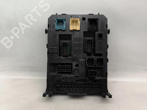 Used Fuse box Fuse box PEUGEOT 308 I (4A_, 4C_) 1.6 HDi (92 hp) 32447554 32447554