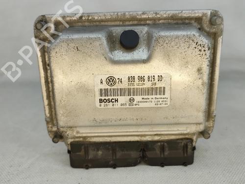 Used Engine control unit (ECU) Engine control unit (ECU) VW GOLF IV (1J1) 1.9 TDI (101 hp) 32442118 32442118