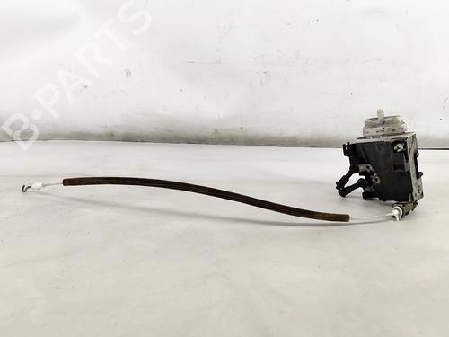 front-right-lock-audi-a4-b5-8d2-1994-1995-1996-1997-1998-1999-2000-2001-30302523 main image