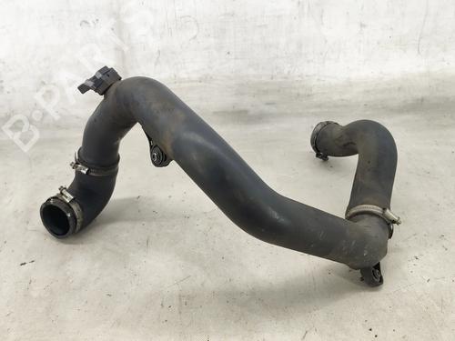 Intercooler-rør Intercooler-rør SEAT IBIZA IV ST (6J8, 6P8) 1.2 TDI (75 hp) 32480351 32480351