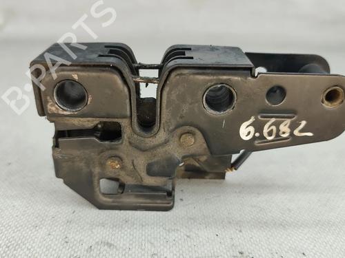 hood-lock-vw-polo-iv-9n_-9a_-2001-2002-2003-2004-2005-2006-2007-2008-2009-2010-2011-2012-2013-2014-32480126 main image