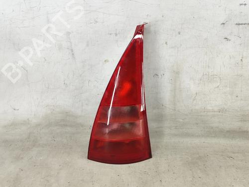 Used Right taillight Right taillight 32484452 32484452
