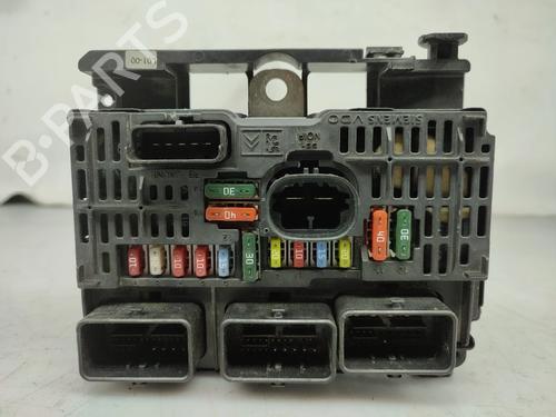 fuse-box-peugeot-407-6d_-2004-2005-2006-2007-2008-2009-2010-2011-32269169 main image