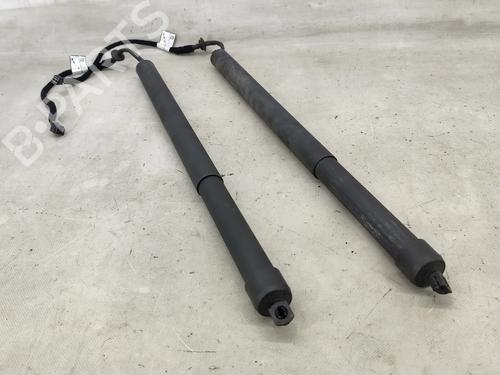 Tailgate lift support JAGUAR I-PACE (X590) EV400 AWD | BP32523300C138