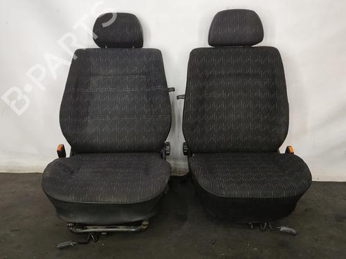 Sæde sæt Sæde sæt VW GOLF III (1H1) 1.4 (60 hp) 32530354 32530354