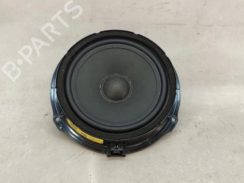 speaker-jaguar-i-pace-x590-2018-32530337 main image