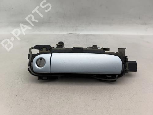 front-right-exterior-door-handle-audi-a3-8l1-1996-1997-1998-1999-2000-2001-2002-2003-2004-2005-2006-32527467 main image