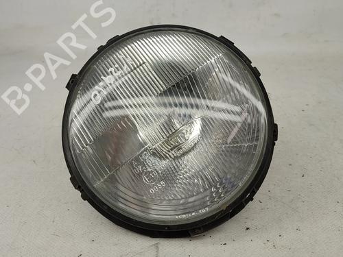 Used Right headlight Right headlight LAND ROVER DEFENDER Station Wagon (L316, L315) 2.5 TDI 4x4 (L316) (113 hp) 31945674 31945674