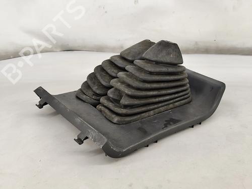 Gearknop MITSUBISHI PAJERO SPORT I (K7_, K9_) 2.5 TD (K94W) (99 hp) 32480221