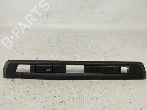 switch-citroen-jumpy-iii-bus-v_-2016-32265423 main image