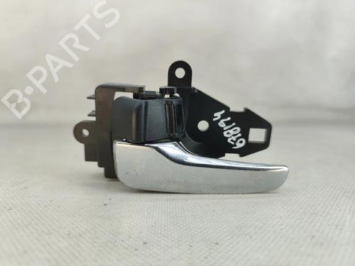 Used Front left interior door handle Front left interior door handle PEUGEOT 4007 (VU_, VV_) 2.2 HDi (156 hp) 32519262 32519262