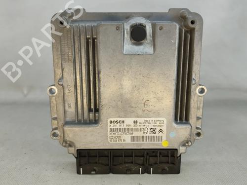 Used Engine control unit (ECU) Engine control unit (ECU) PEUGEOT 4007 (VU_, VV_) 2.2 HDi (156 hp) 32519281 32519281