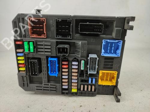 Used Fuse box Fuse box CITROËN JUMPY III Bus (V_) 1.5 BlueHDi 120 (120 hp) 32265386 32265386