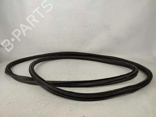 Used Rubber door seal Rubber door seal CITROËN JUMPY III Bus (V_) 1.5 BlueHDi 120 (120 hp) 32265429 32265429