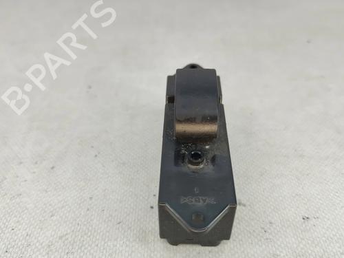 Used Right rear window switch Right rear window switch 32519300 32519300