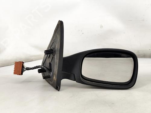 Used Right mirror Right mirror 32681709 32681709