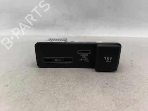 BP32696489M83 main image