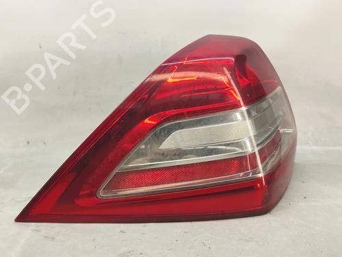 left-taillight-renault-megane-ii-saloon-lm01_-2003-30626481 main image