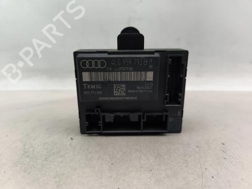 Used Lights ECU Lights ECU AUDI Q7 (4LB) 3.0 TDI quattro (233 hp) 32701751 32701751
